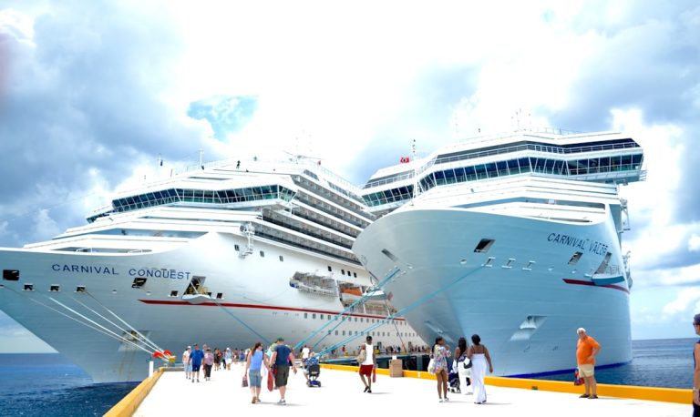 The Ultimate Guide to Cruise Ship Bookings & Reservations